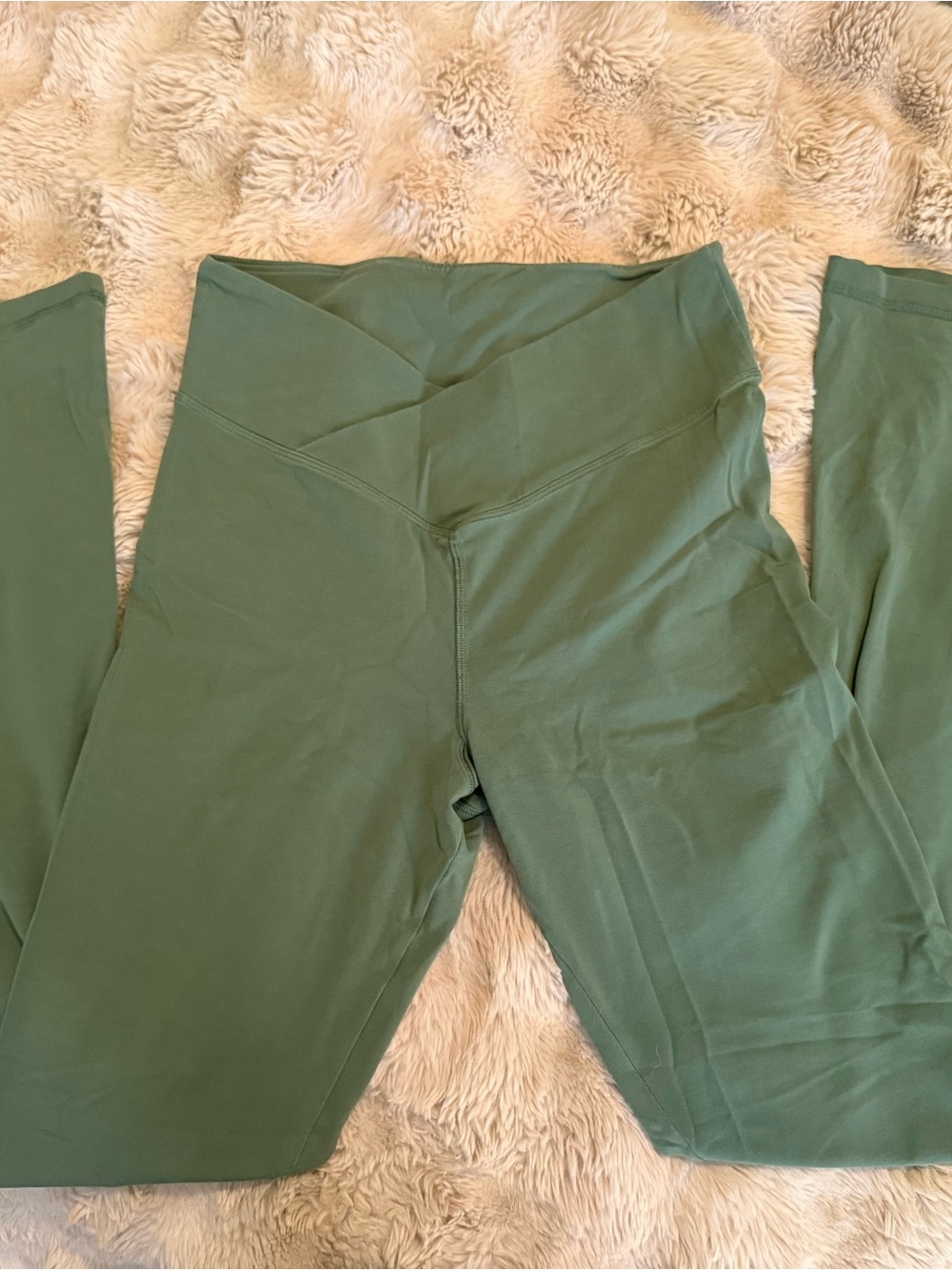 Victoria Secret PINK cotton sage green yoga pants size medium